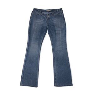 Levi’s Jeans Women's Size 30 Blue Denim Low-Rise Bootcut 32” Inseam‎ Y2K Vintage